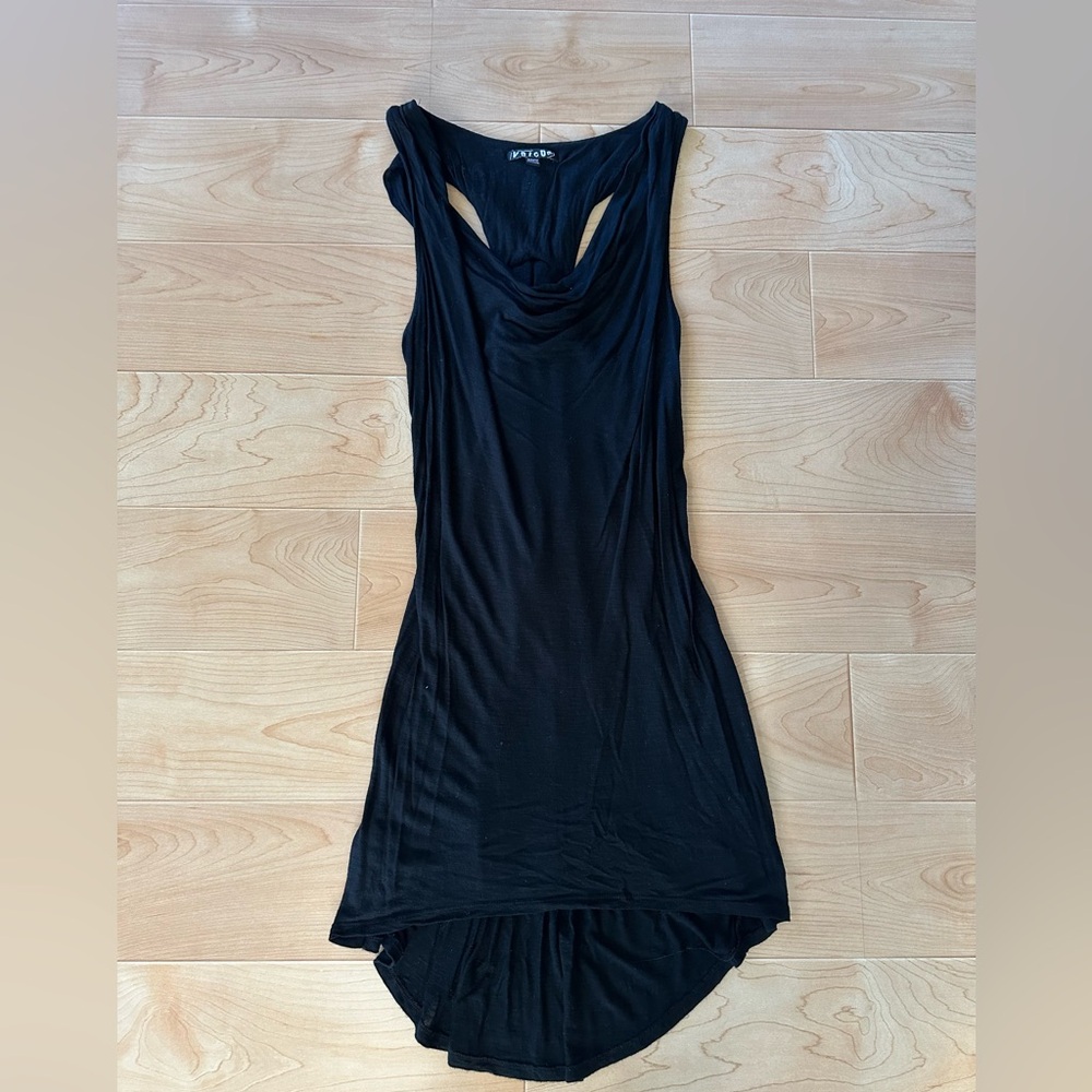 🌻 2/$10 Volcom high low sleeveless dress black cowl neck size medium